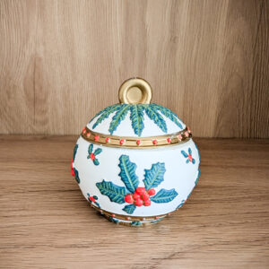 Holiday Holly Luxury Keepsake Candle